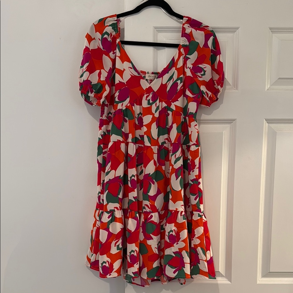 Doe & Rae Floral Puff Sleeve Dress NWOT